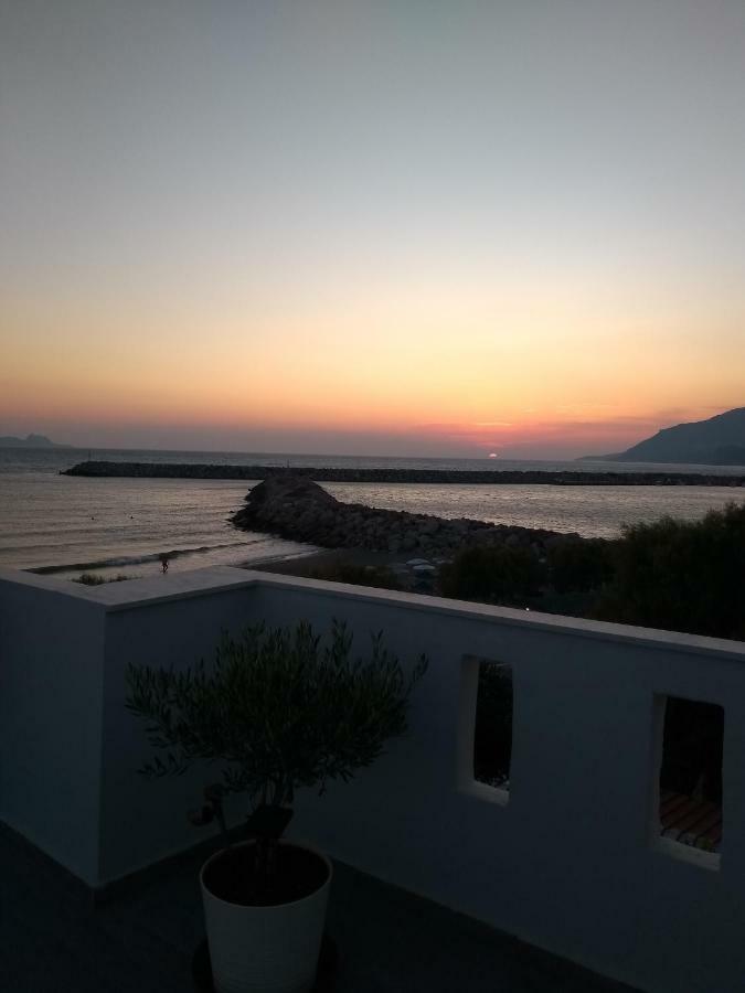 Golden Sun Lejlighed Kokkinos Pyrgos Eksteriør billede